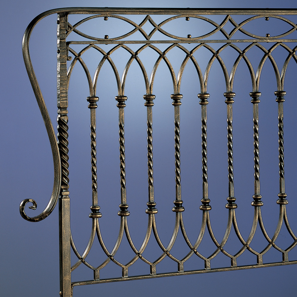Railing with Balusters with Upper and Lower Notched Holes