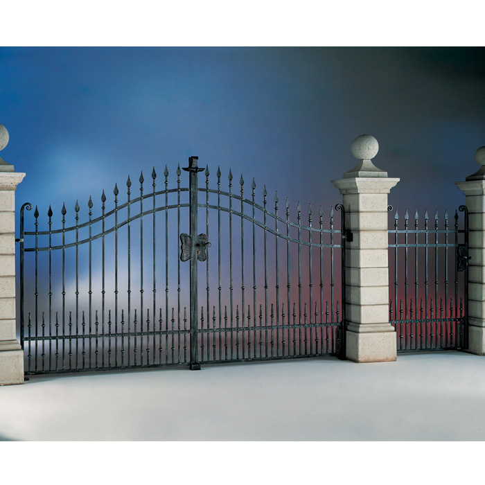 Centaur Estate and Pedestrian Gate