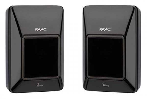 Wall or Column Mounted Photocell, Wired