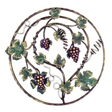 21-5/8" dia. Steel Grape and Leaf Panel, Painted and Galvanized
