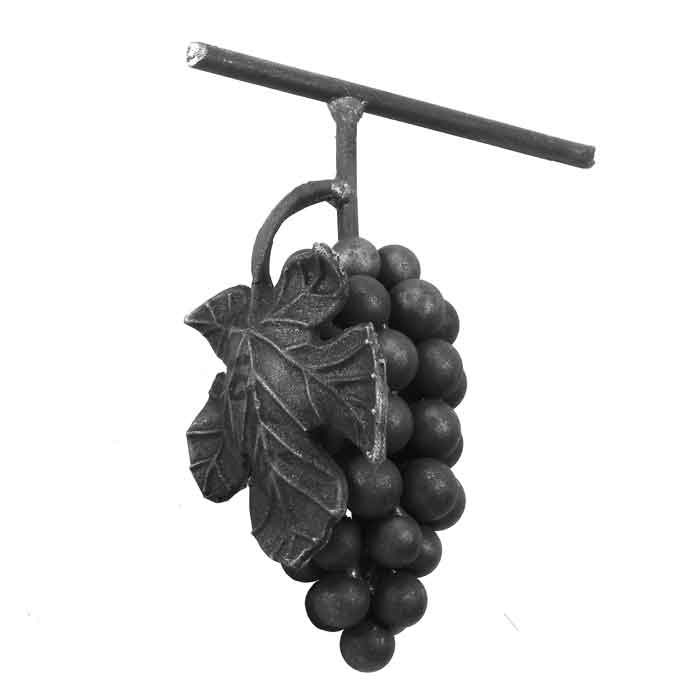 7-1/8" Tall Steel Grape Cluster (4" H x 3" W) w/Leaf, Stem and Vine